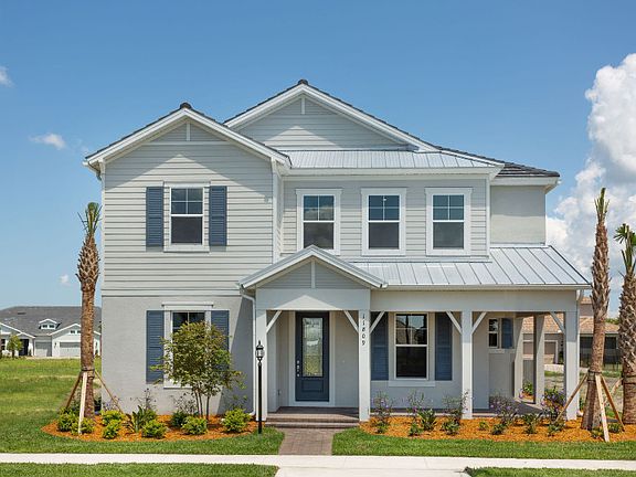 Summergate exterior with front porch