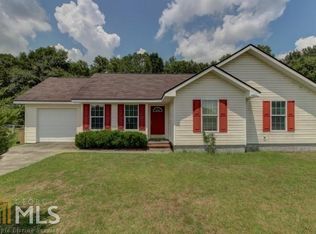 111 Stillwood Dr, Springfield, GA 31329