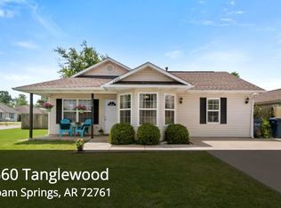 1660 Tanglewood Ln, Siloam Springs, AR 72761