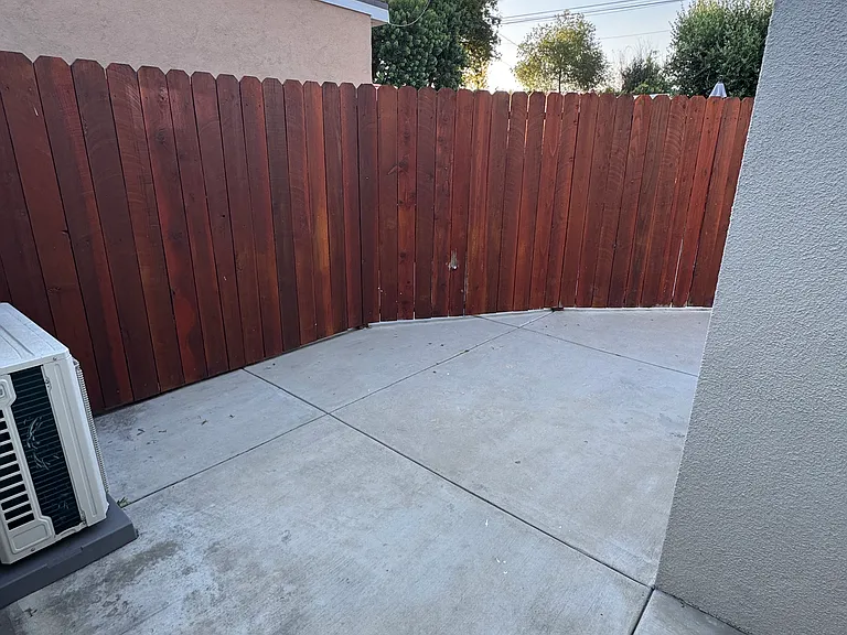 W Palmer St — Photo 12