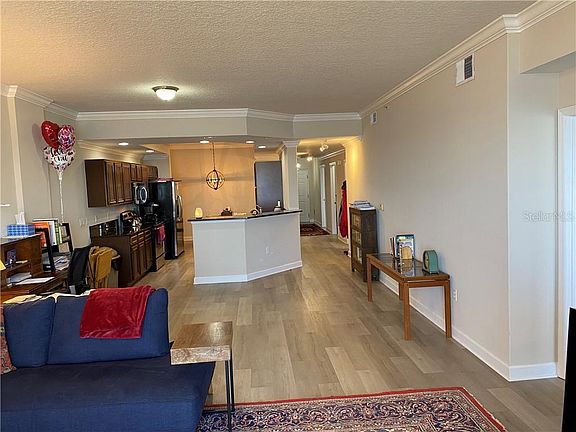 5th image of 4177 N Orange Blossom Trl Unit 405