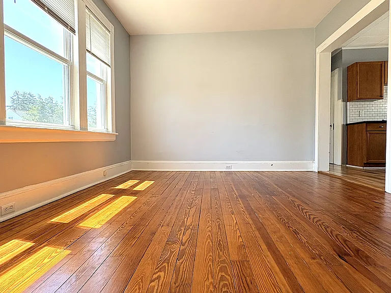 27 Harborview Ave #2 — Photo 4
