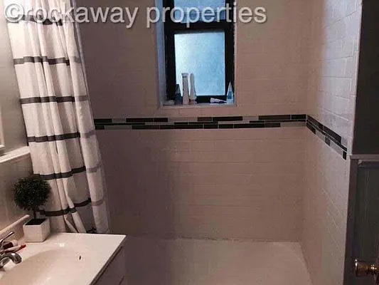 Sold by Rockaway Properties | media 21