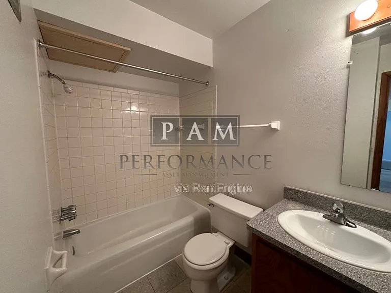 2869 S 6th St #4 — Photo 7