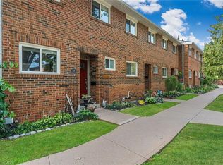 125 Livingston Ave #35, Grimsby, ON L3M4S5