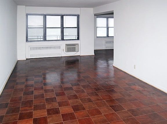 3rd image of 860 E Broadway APT 7N