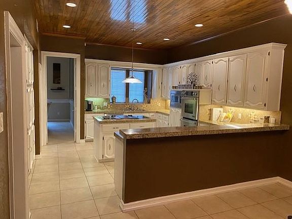 Chef's Kitchen