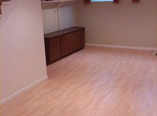 1904 78th St, Windsor Heights, IA 50324