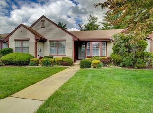 165 Concordia Cir #B, Monroe Township, NJ 08831