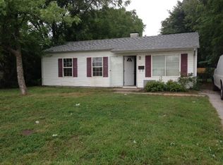 609 Saint Monica Dr, Cahokia, IL