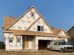 970 Breakwater Pl, Polk City, IA 50226