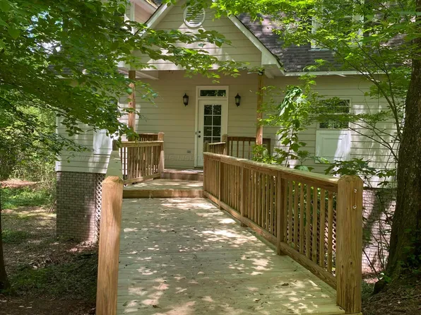 124 Lotta River Dr, Cordova, AL 35550