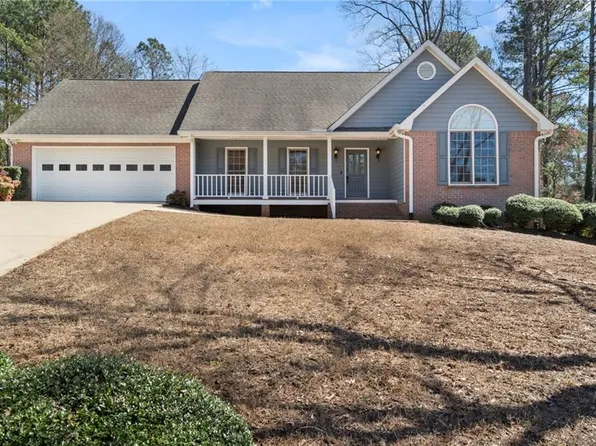 3522 Paige Ct, Gainesville, GA 30504
