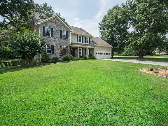 4th image of 368 Sweetgum Dr