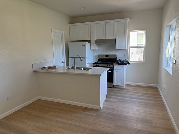 4th image of 10021 Pianella Way #1