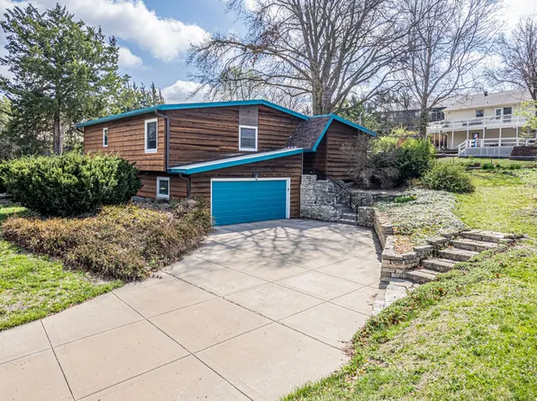 144 S Dartmouth Dr, Manhattan, KS 66503