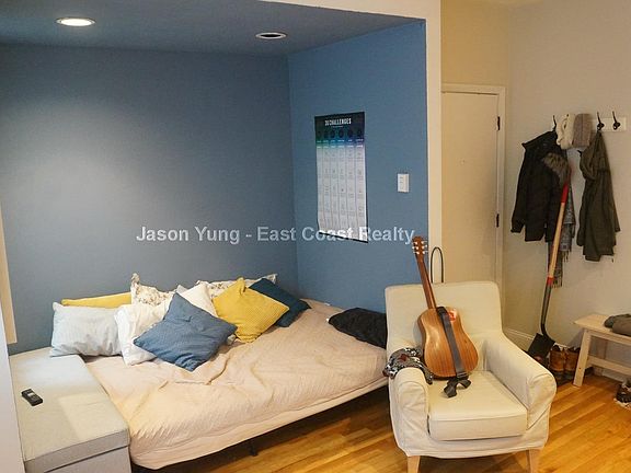 2nd image of 57 Westland Ave APT 2