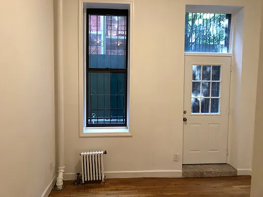 Rented by Skyline Realty LLC II | media 8