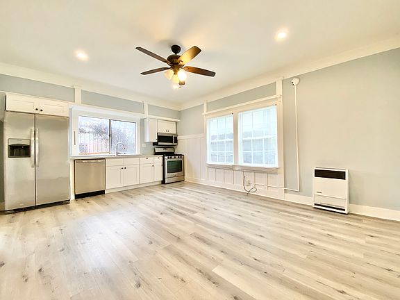 2nd image of 2362 W Washington Blvd #6