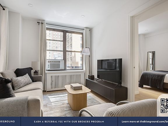 4th image of 160 E 48th St APT 3J