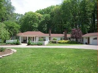 6187 Chagrin River Rd, Bentleyville, OH 44022