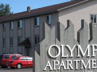 2046 Presque Isle Ave APT 215, Marquette, MI 49855