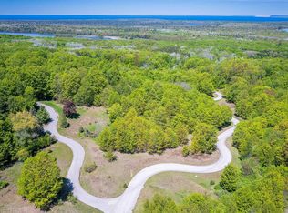 3100 Warren Rd, Beulah, MI 49617