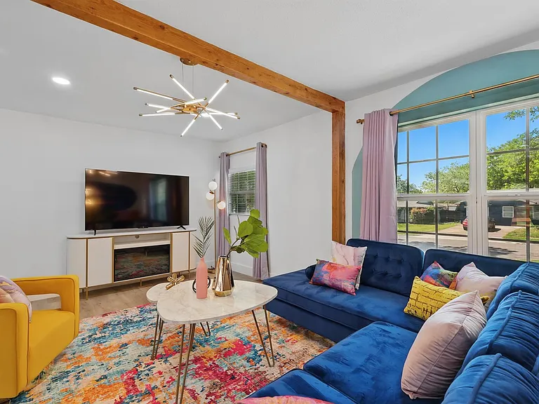 13542 Purple Sage Rd — Photo 6