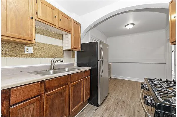 Building Photo - 11255 S King Dr #1F