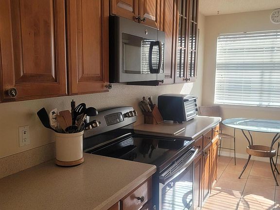 5th image of 747 Pine Island Dr #0