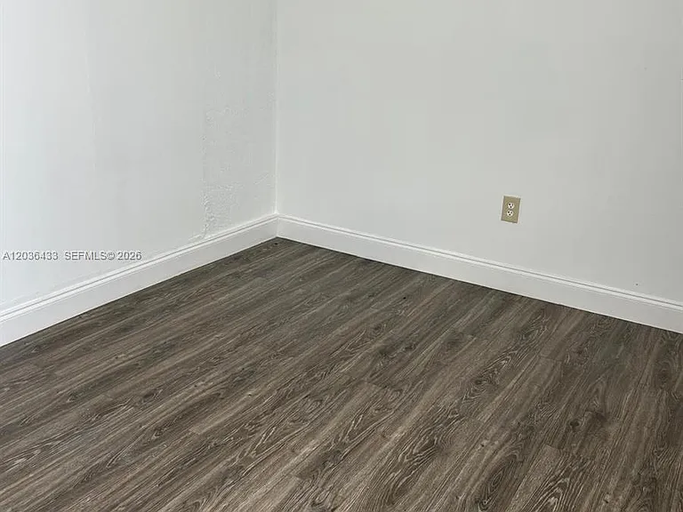 16271 SW 92nd Ter #0 — Photo 3