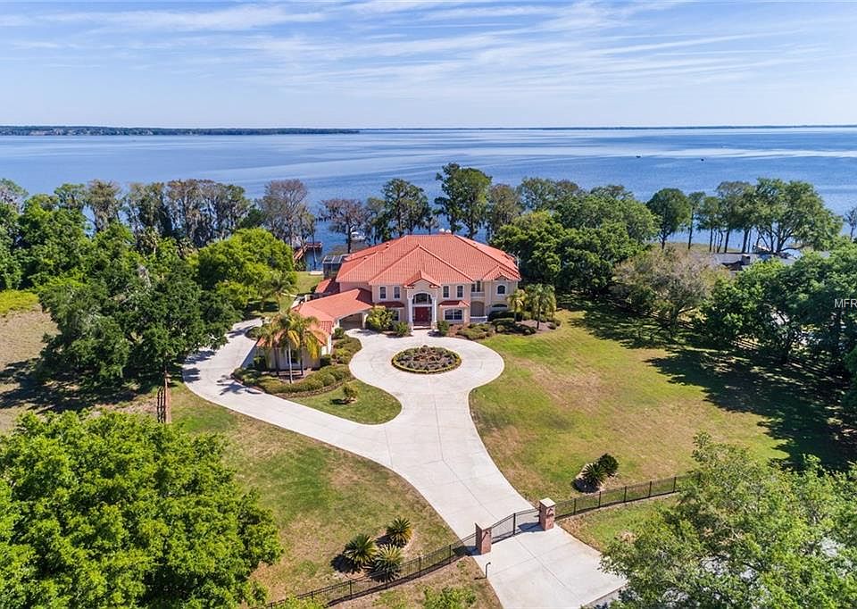 1st image of 5525 Banana Point Dr
