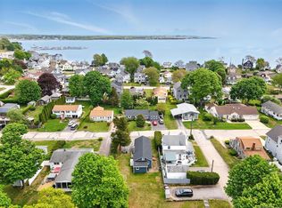 27 Prospect Ave, Niantic, CT 06357
