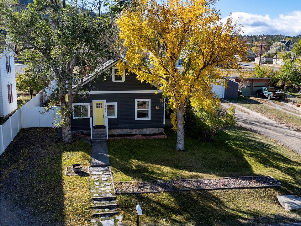 1815 Choteau St, Helena, MT 59601 | Zillow