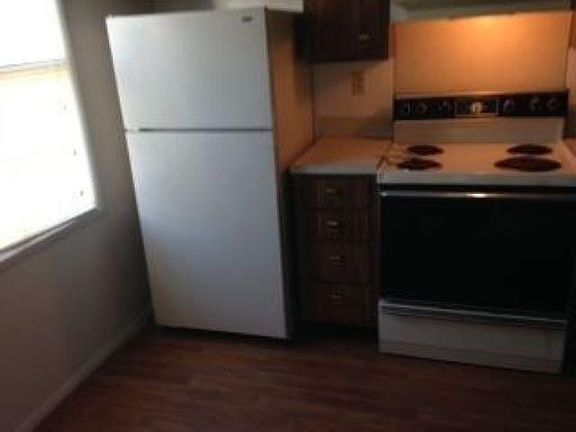 4th image of 7305 Pebblestone Dr