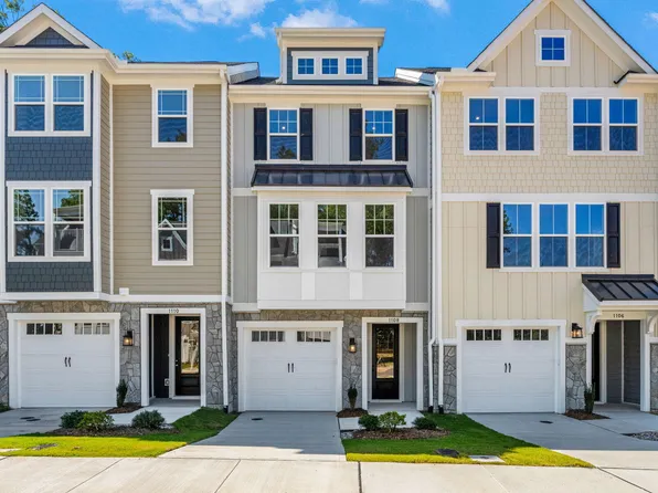 503 Plumleaf Ln, Durham, NC 27703