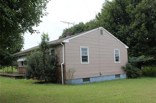 2nd image of 178 River View Ln