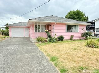 210 W Emerson Ave, Hoquiam, WA
