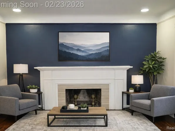 7241 W Outer Dr, Detroit, MI 48235