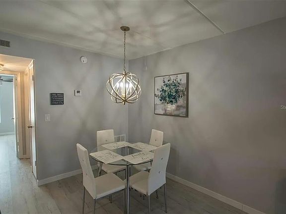 3rd image of 12760 Indian Rocks Rd APT 1017