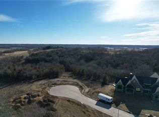 7786 Edgewood Ct, West Des Moines, IA 50266