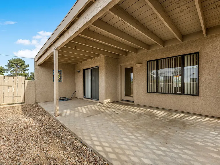 1317 N Howard Blvd — Photo 30