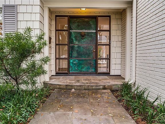 3rd image of 4729 San Gabriel Dr