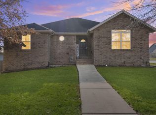 874 W Crestwood St, Nixa, MO 65714