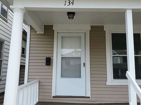 2nd image of 132-134 Volkenand Ave