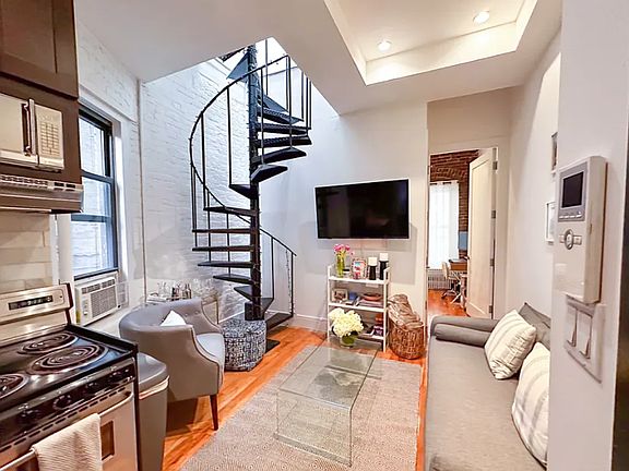 2nd image of 26 Van Dam St #5RW
