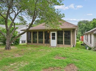 409 N McKinley Ave, Sand Springs, OK 74063