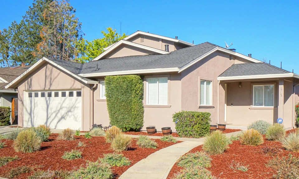 1st image of 265 Carlton Ct