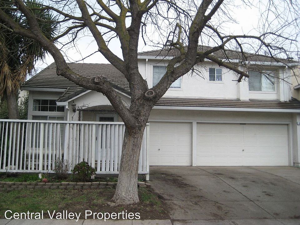 1st image of 865 Menay Dr