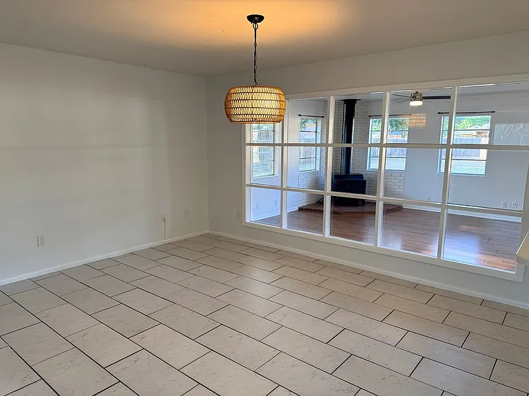 1215 Neely Ave — Photo 12